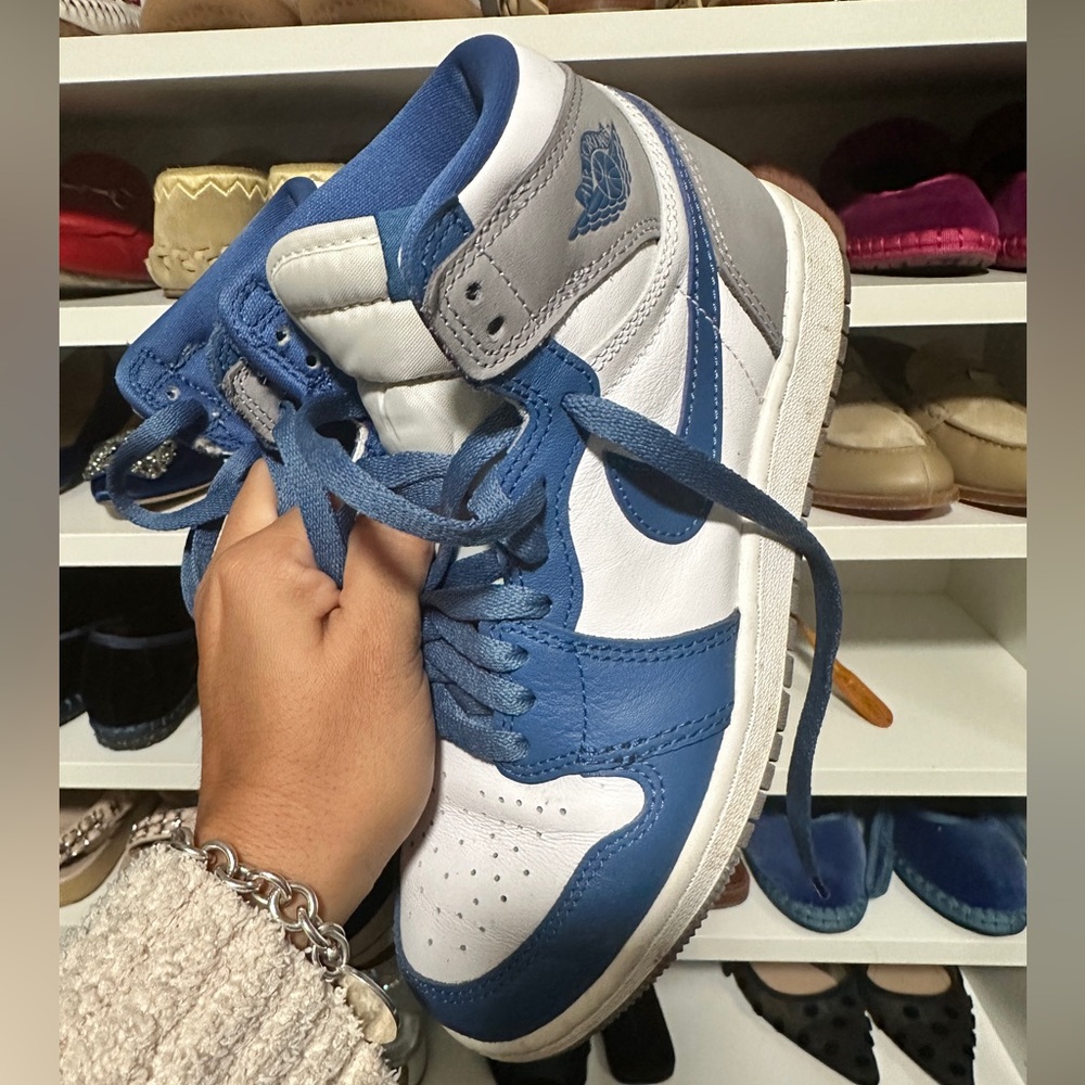 NIKE Air Jordans Blue